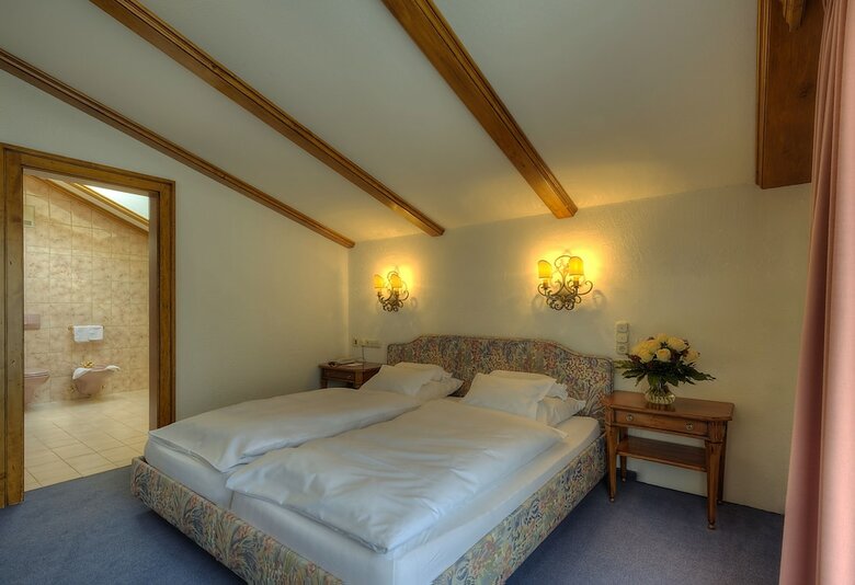 Hotel K�nigshof Health & View