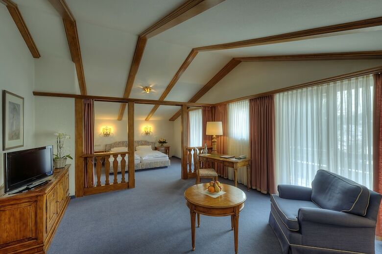 Hotel K�nigshof Health & View