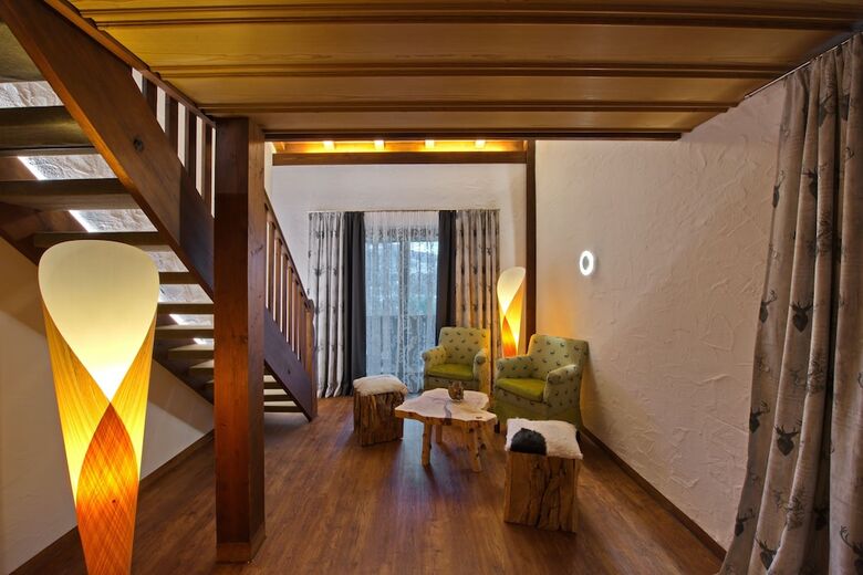 Hotel K�nigshof Health & View