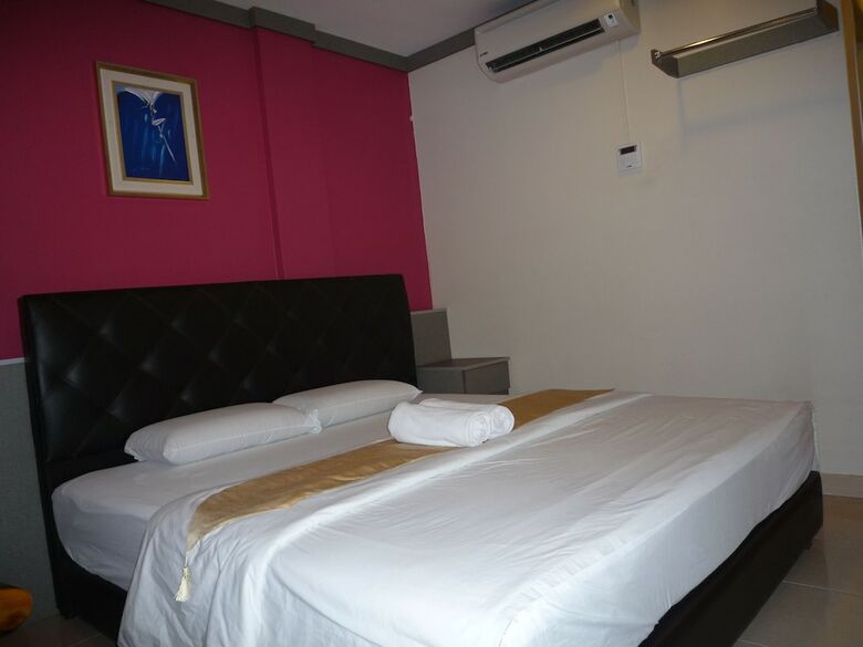 Aero Star Hotel