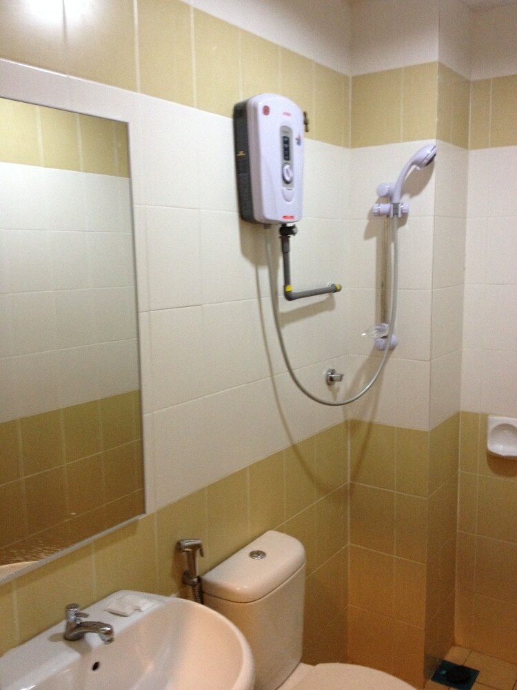 Aero Star Hotel