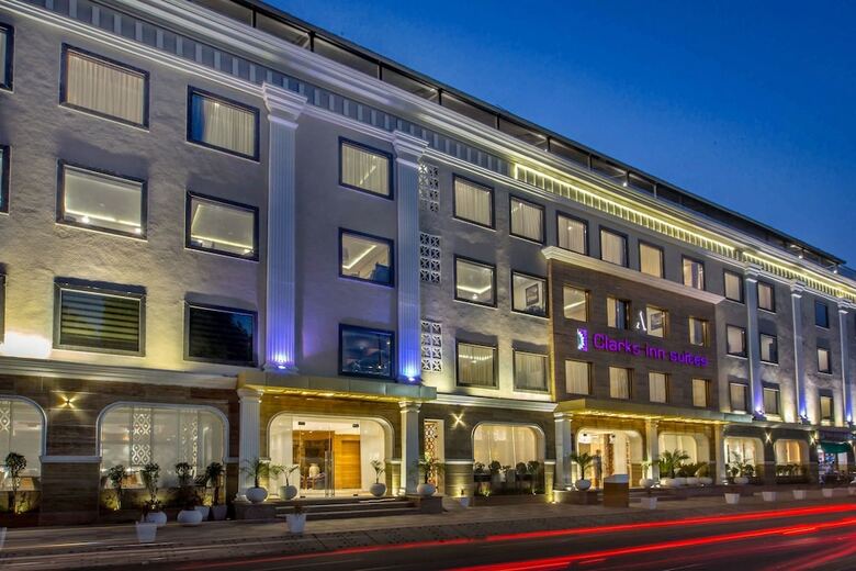 Hotel Clarks Inn Suite Gwalior