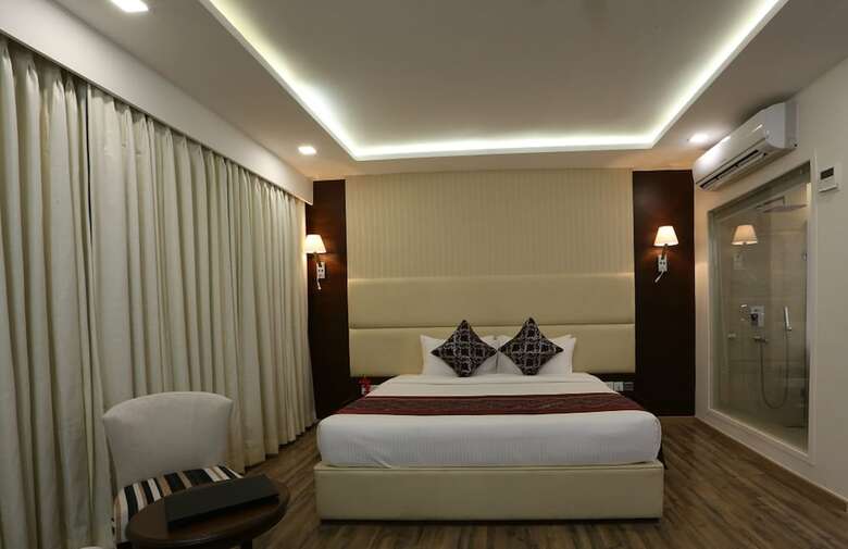 Hotel Clarks Inn Suite Gwalior