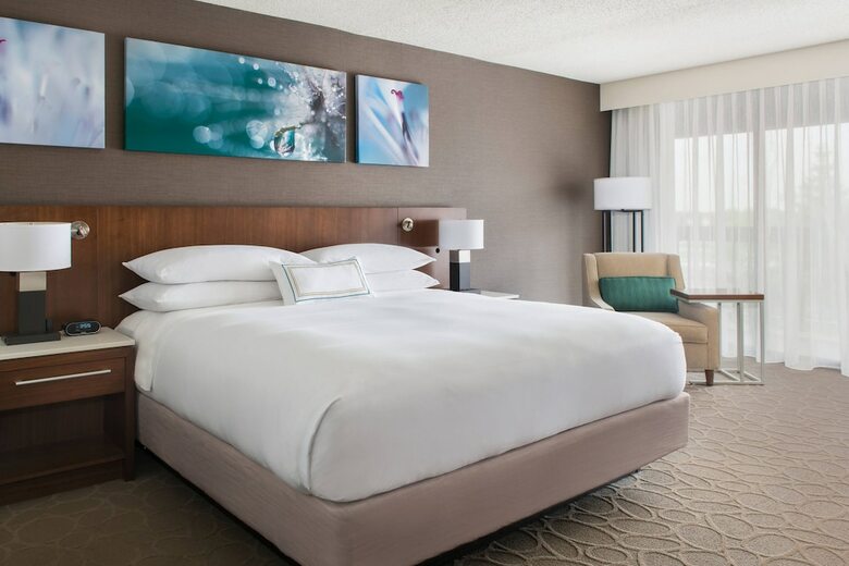 Delta Hotel By Marriott Racine
