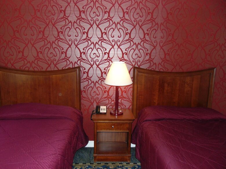 La Mirage Motor Inn