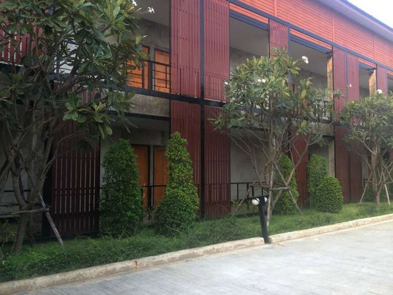 Hotel Buaksee Resort