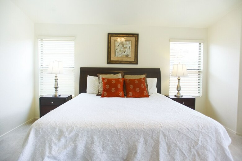 Glendale - 4 Bedroom Home