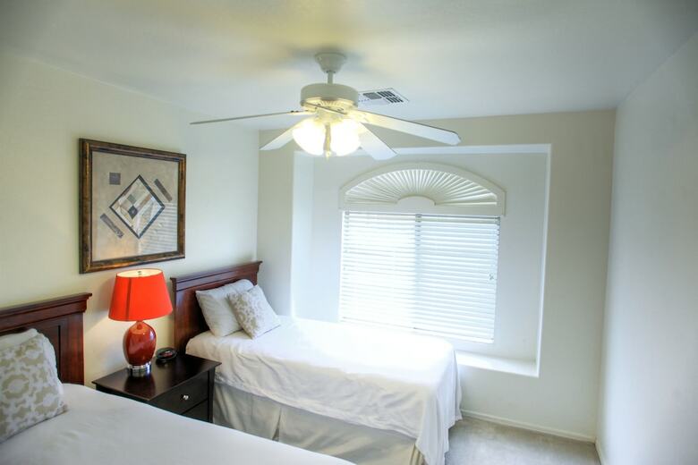 Glendale - 4 Bedroom Home