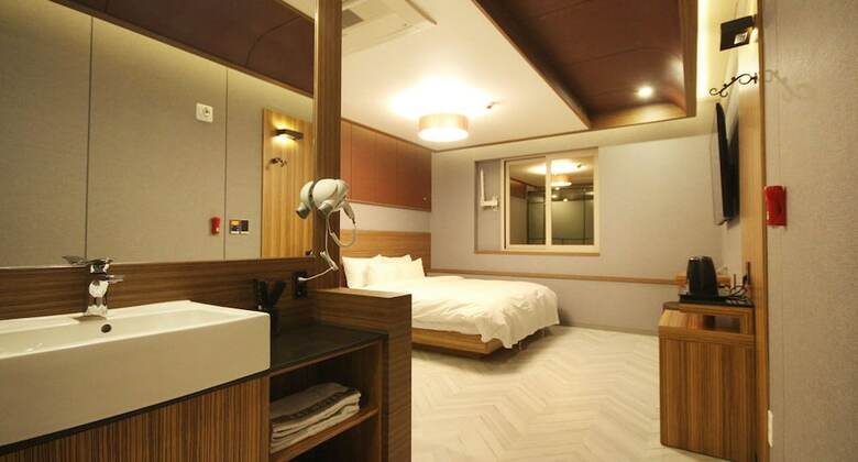Jinju Kai Hotel