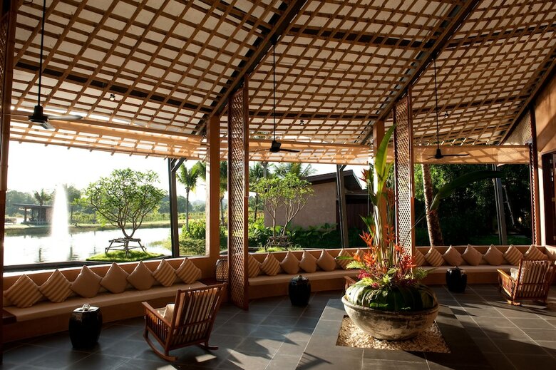 Villa Wanakarn Beach Resort & Spa