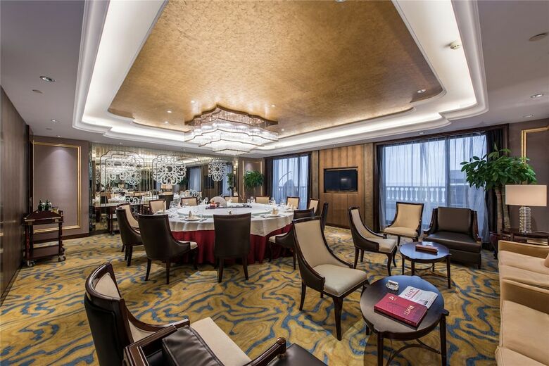 Qianjiang Junting Hotel, Haining