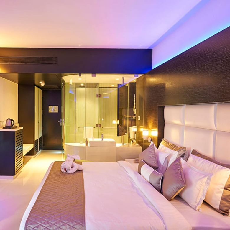 Hotel Eskay Resorts