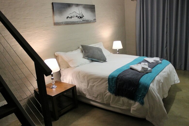 Hotel Ibis Way Guest House