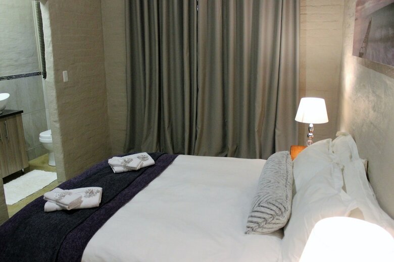 Hotel Ibis Way Guest House