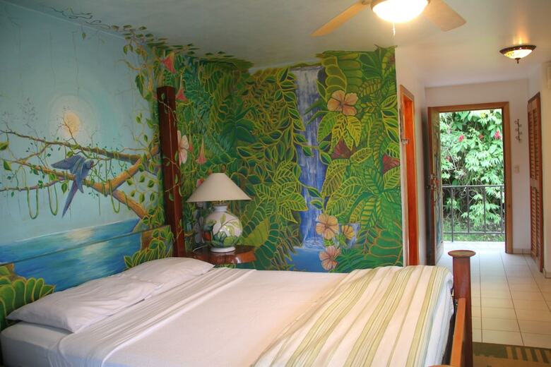 Bed & Breakfast Gingerbread Hotel And Restaurant