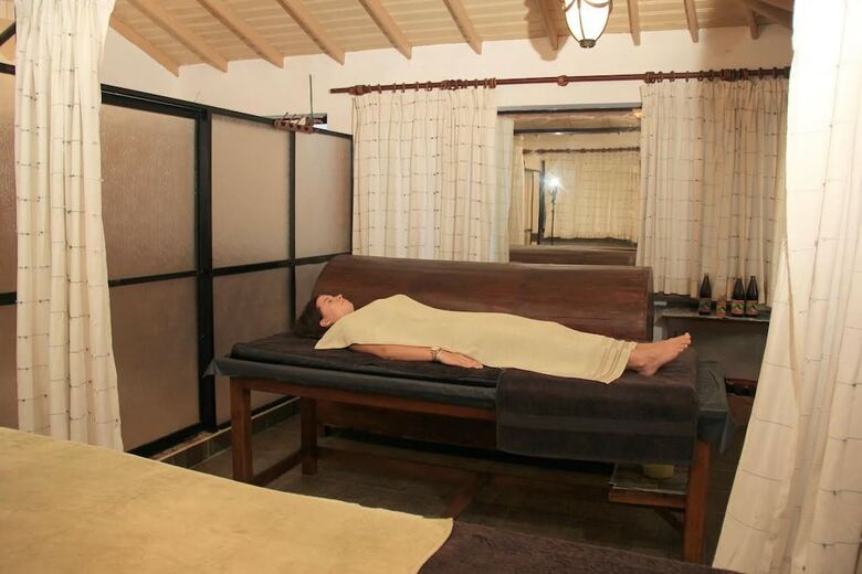 Hotel Benthota High Rich Resort