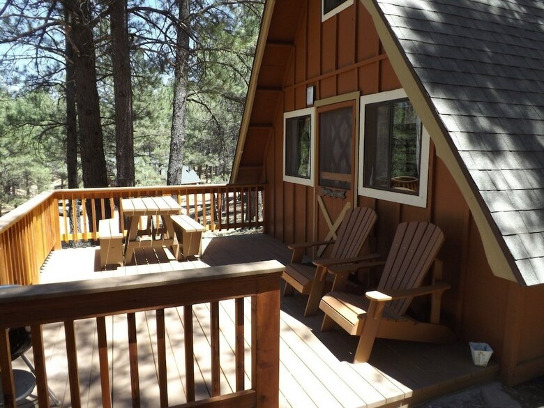 Arizona Mountain Inn And Cabins