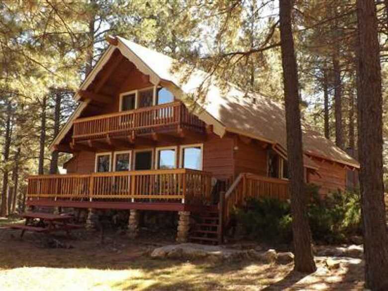 Arizona Mountain Inn And Cabins