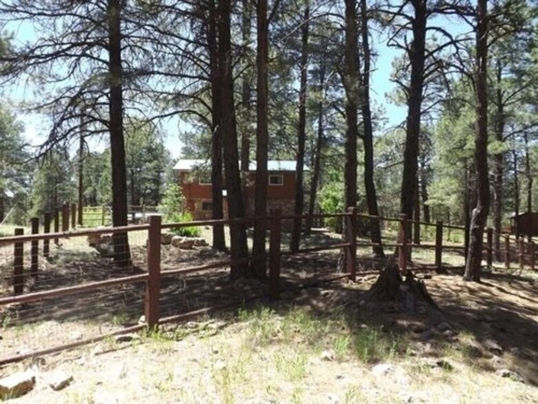 Arizona Mountain Inn And Cabins