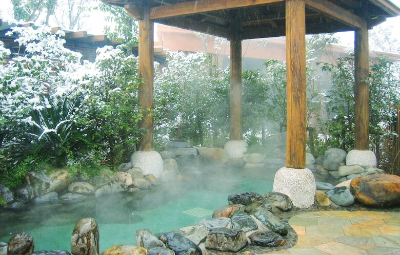 Apartamento Phoenix Hotspring Resort