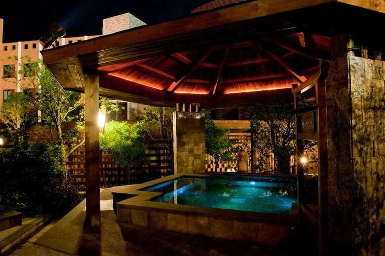 Apartamento Phoenix Hotspring Resort