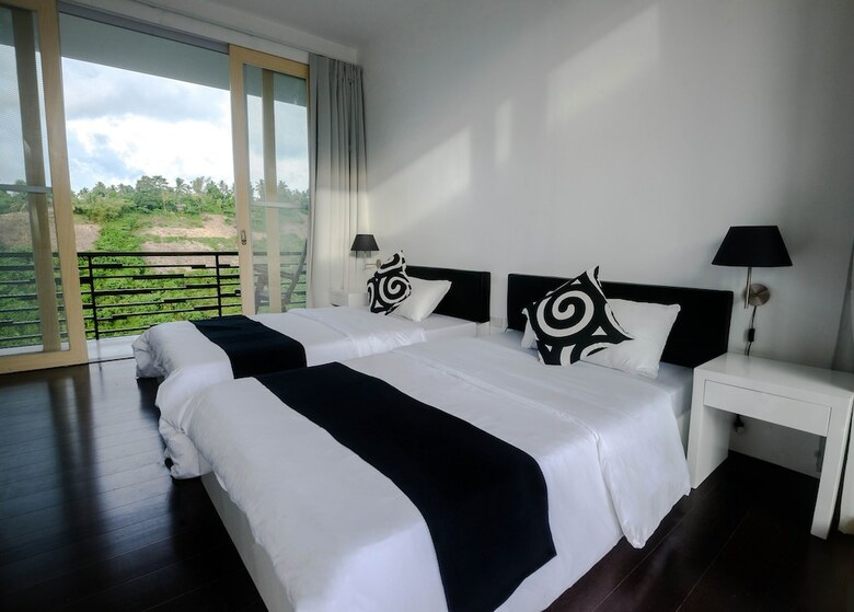 Hotel Ultra Winds Mountain Resort