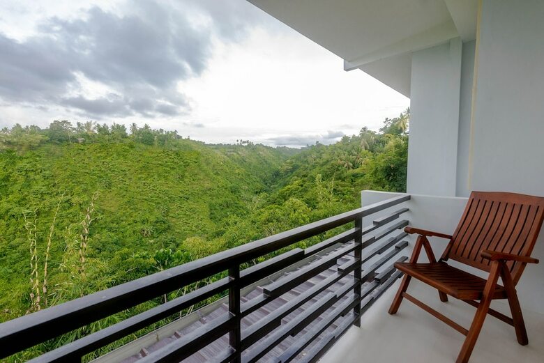 Hotel Ultra Winds Mountain Resort