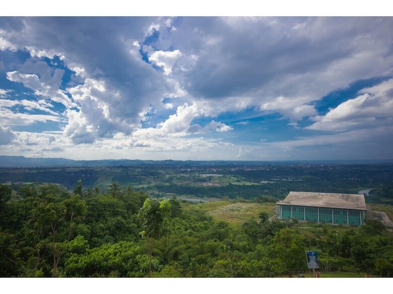 Hotel Ultra Winds Mountain Resort