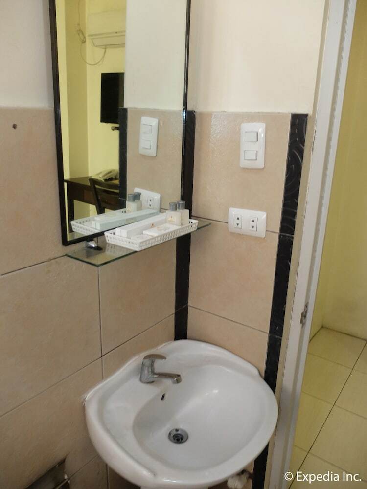 Imerex Plaza Hotel