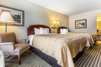 Hotel Quality Inn & Suites
