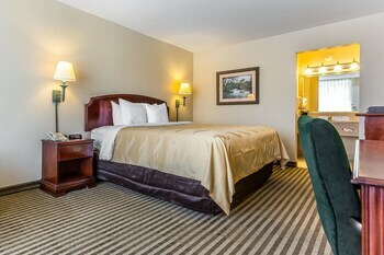 Hotel Quality Inn & Suites