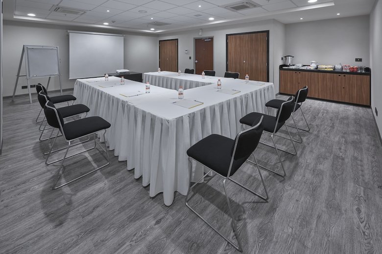 Hotel City Express Zamora