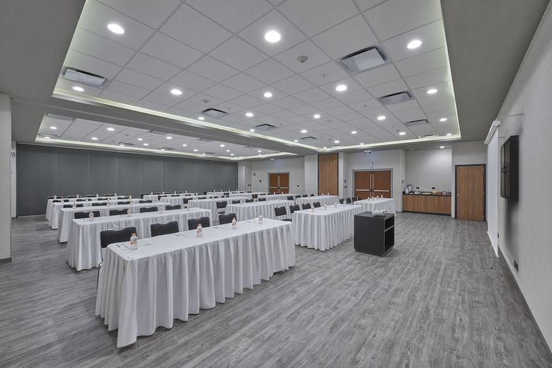 Hotel City Express Zamora