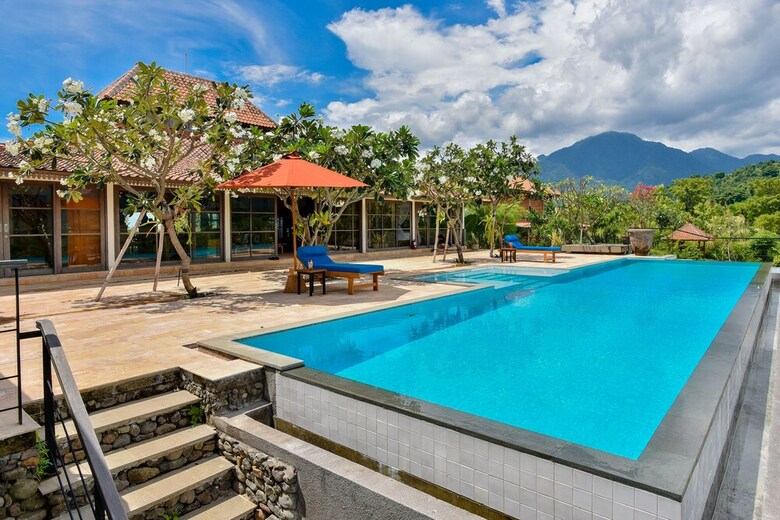Sumberkima Hill Private Villa Retreat