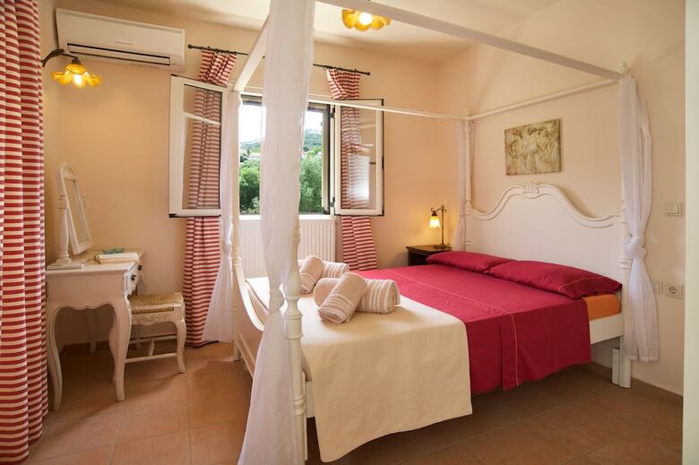 Stamoulis Villas
