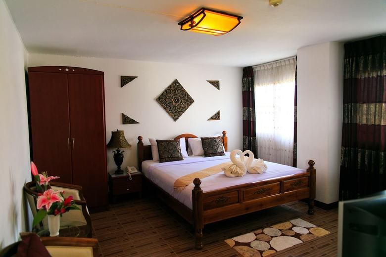 Hotel Regent Lodge Lampang