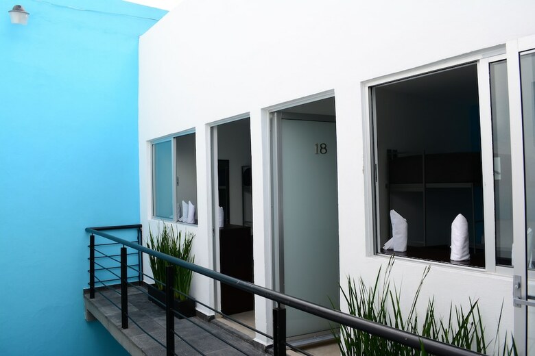 Hostal Be Condesa