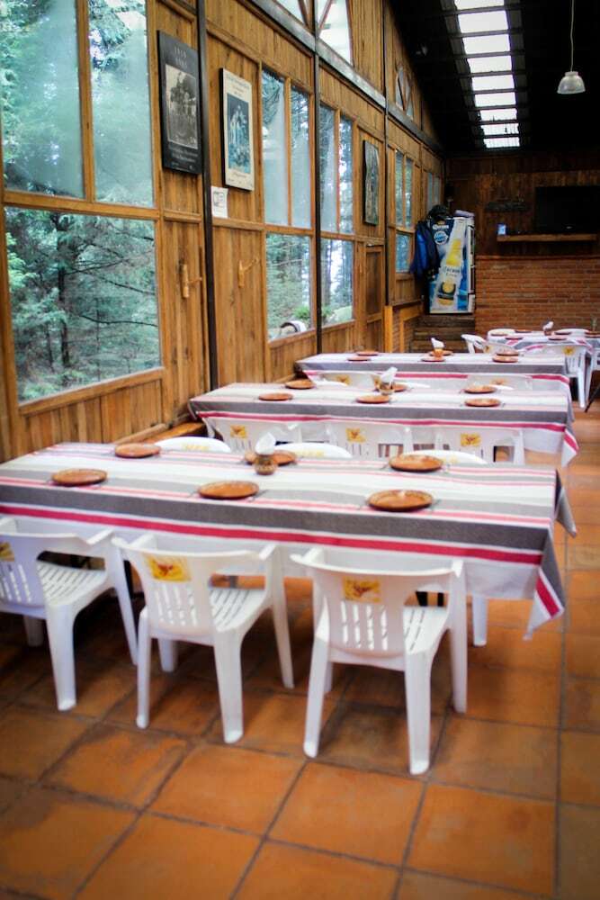 Los Vagones Caba�as Restaurante Bar