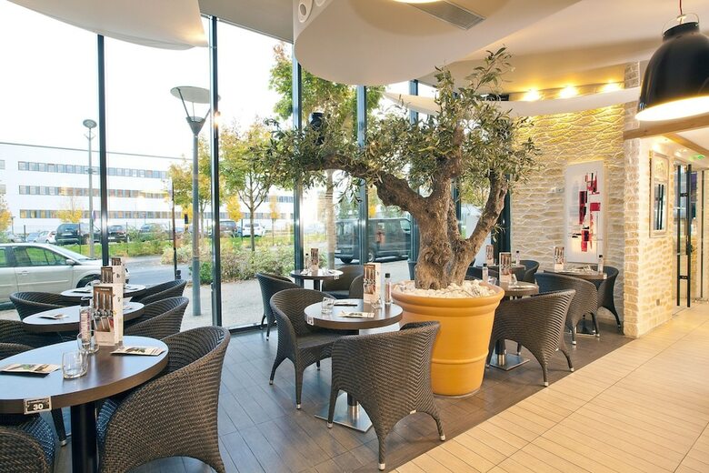 Residhome Appart Hotel Paris-massy