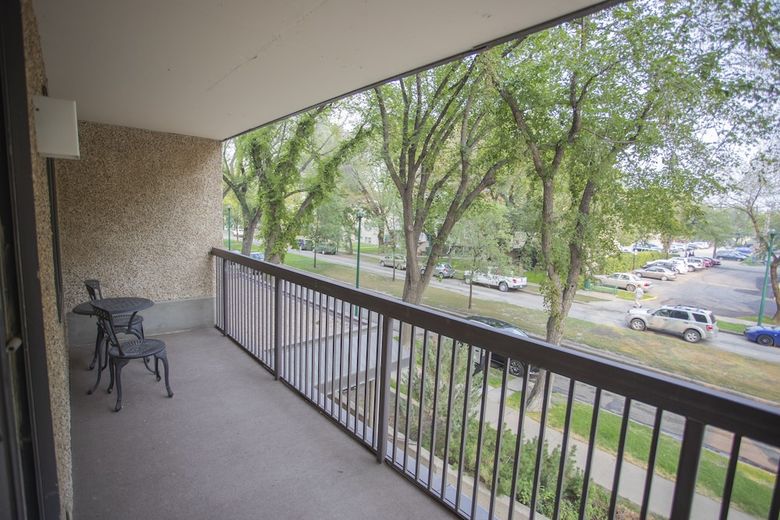 Apartamentos Obasa Suites Saskatoon