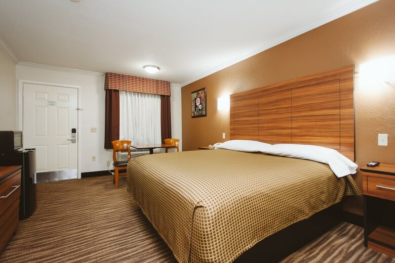 Motel Palace Inn Wayside
