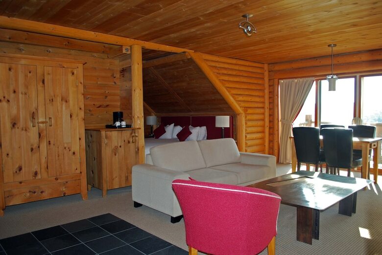 Hotel H�tel Sacacomie