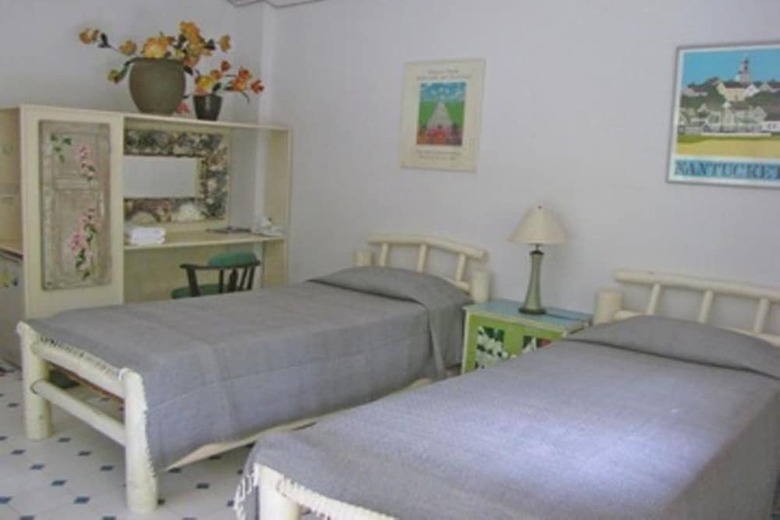 Hotel Mairood Resort