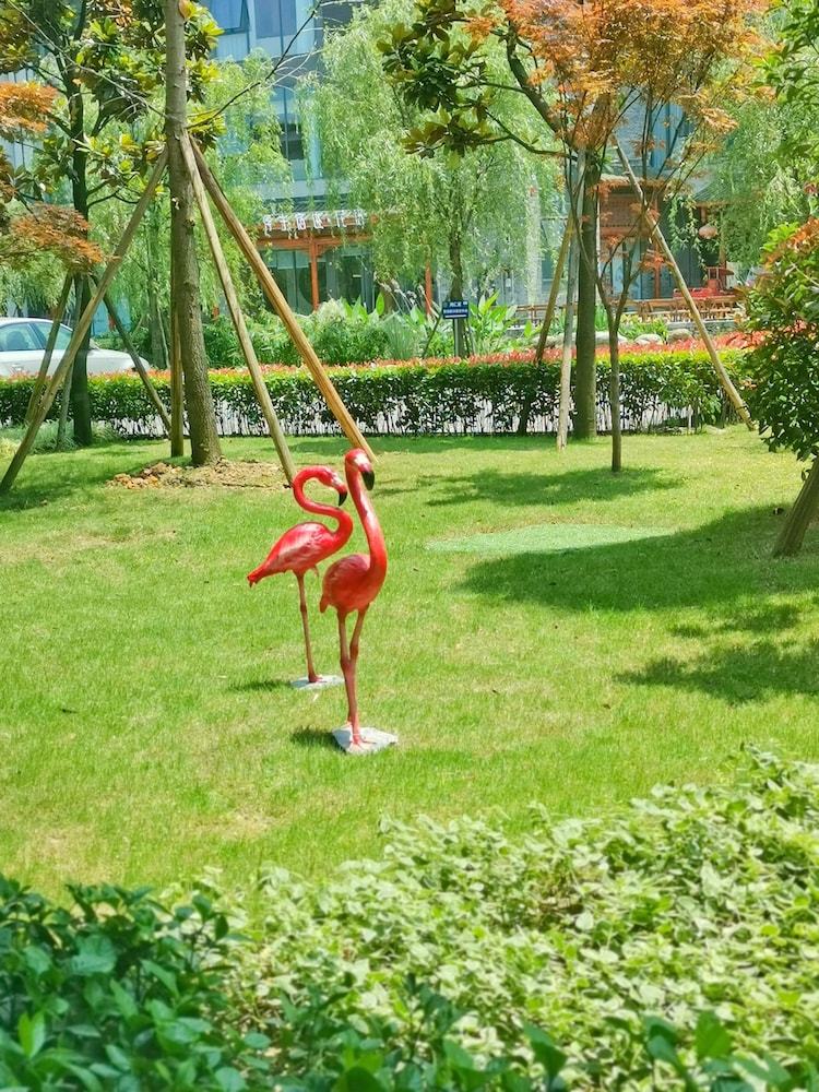 Hotel Holiday Inn Express Emei Mountain
