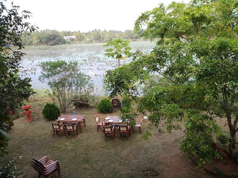 Hotel Heritage Lake View