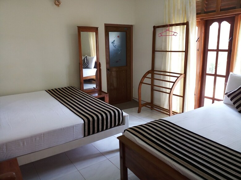 Hotel Heritage Lake View