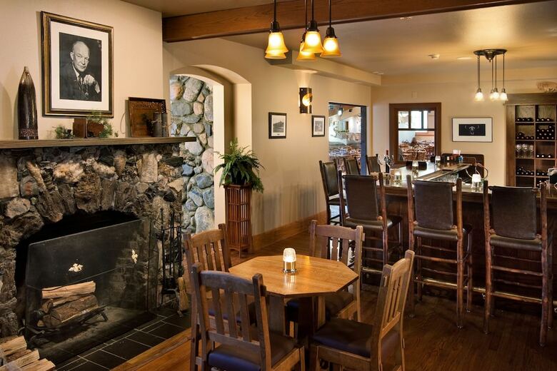 Apartamento State Game Lodge At Custer State Park Resort