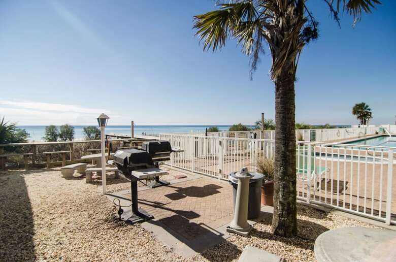 Twin Palms By Royal American Beach Getaways