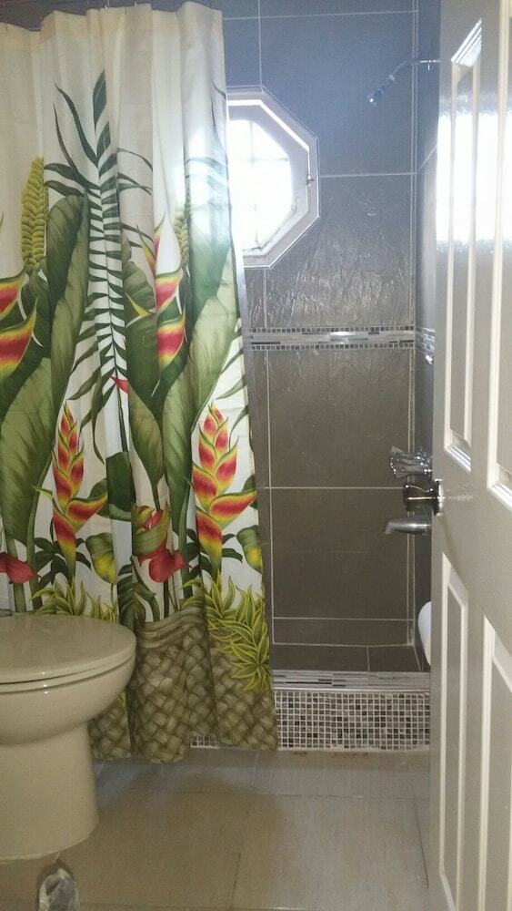 Apartamentos Oasis At Oaklands