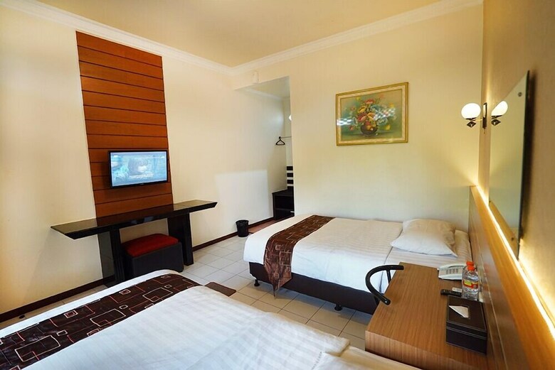 Patria Plaza Hotel